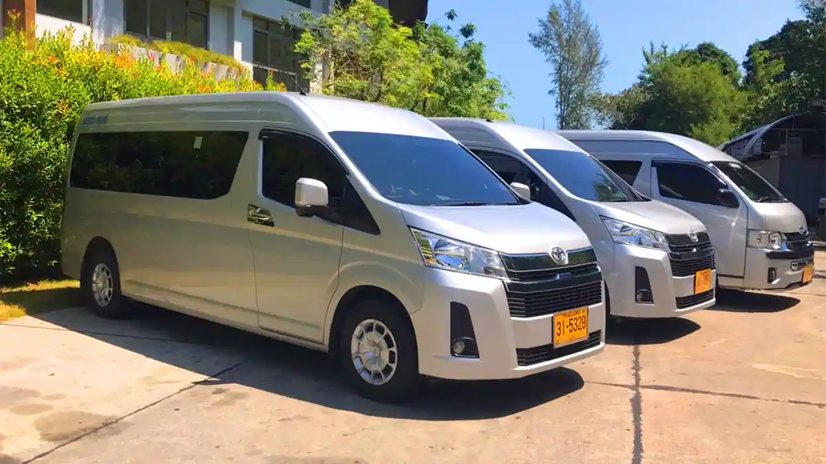 Book a flexible ticket with our private cab pickup from the airport. All connections guaranteed. Book a flexible ticket with our private cab pickup from the airport. All connections guaranteed.